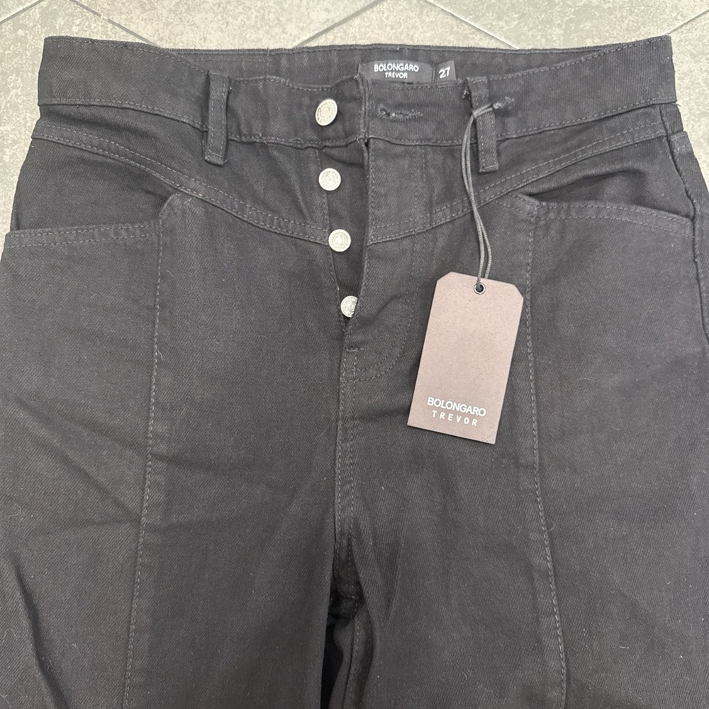 Black High-Waisted Jeans